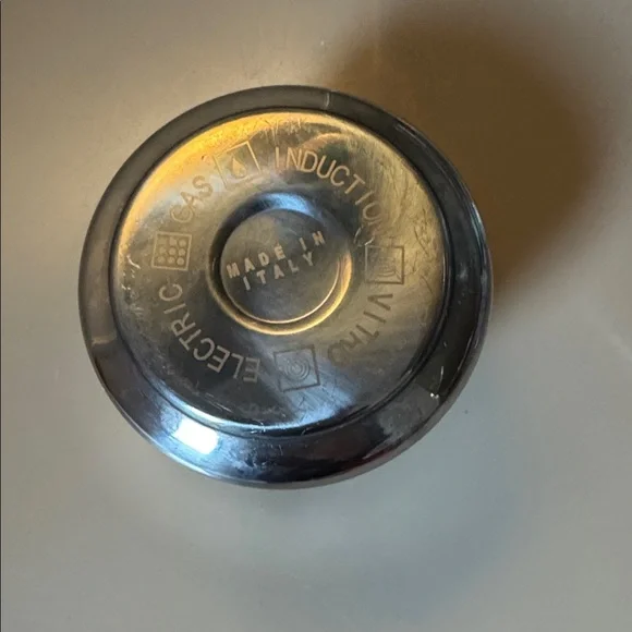 Gemini Express stovetop espresso maker in red - Picture 5 of 16